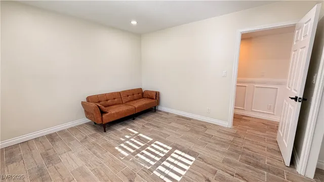 $2,500 | 1819 South Beverly Way, Las Vegas, NV 89104