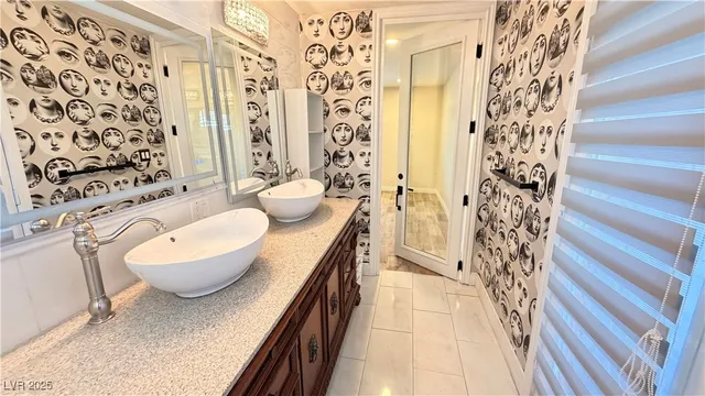 $2,500 | 1819 South Beverly Way, Las Vegas, NV 89104