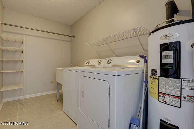 7104 Springer Road Wilmington, NC 28411 - Photo 24 of 29 Laundry Area