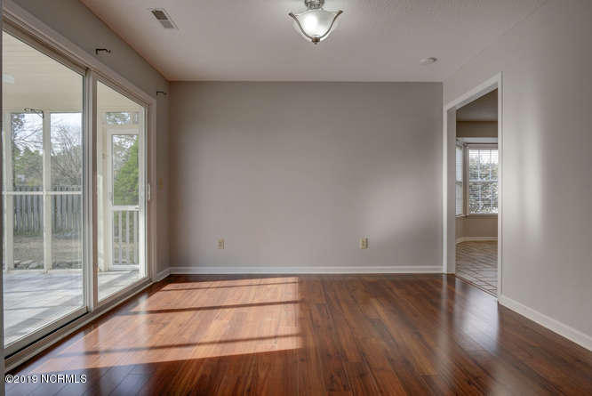 7104 Springer Road Wilmington, NC 28411 - Photo 8 of 29 Dining Room View 1