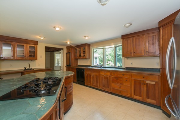 437 Ipswich Road Boxford, MA 01921 - Photo 7 of 30