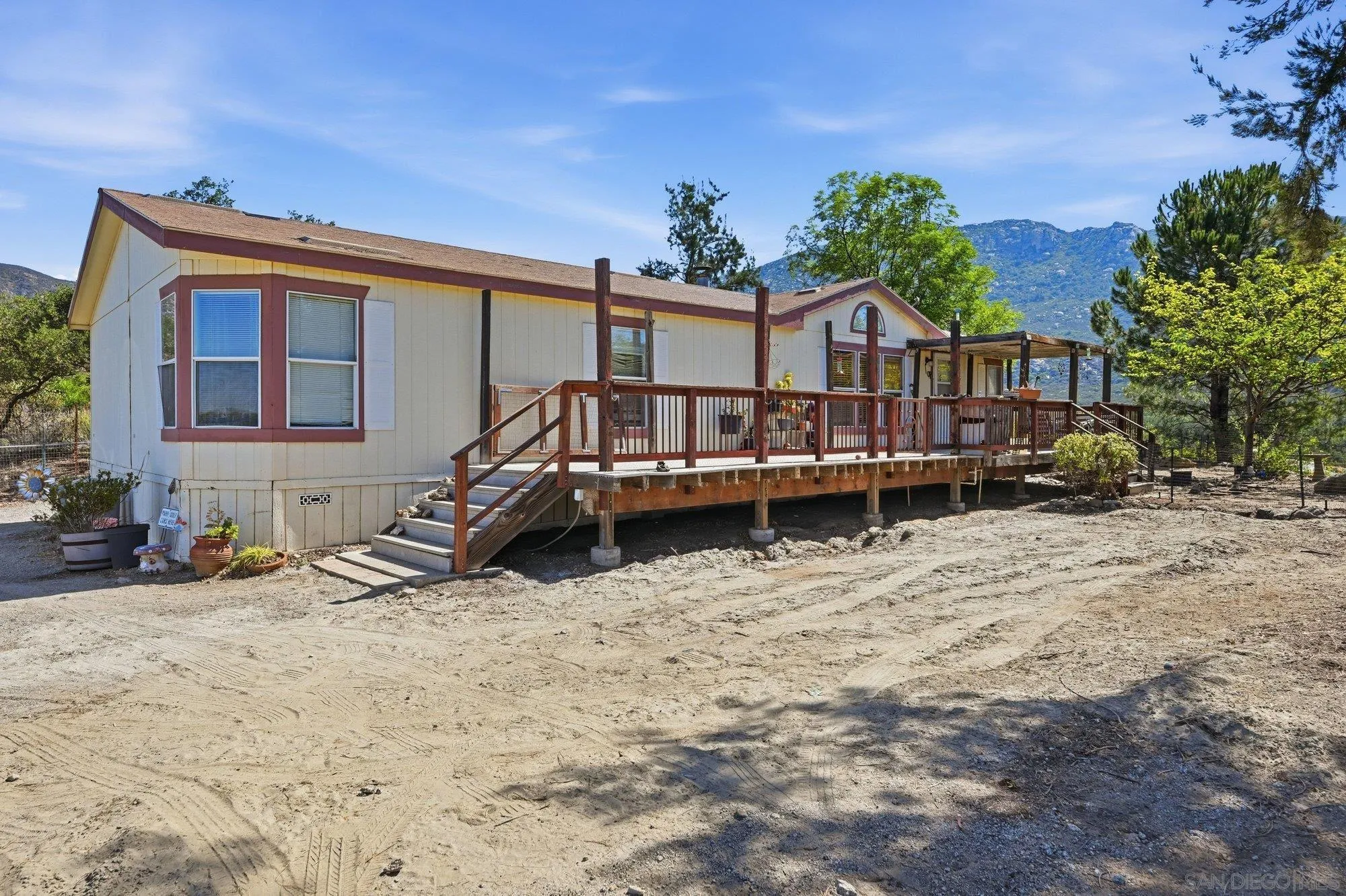 28239 Hell Creek Road Valley Center, CA 92082 - Photo 1 of 46