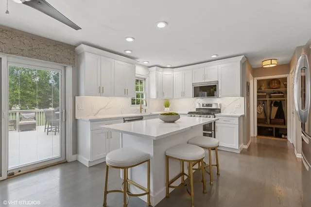 $540,000 | 3545 Wyndwicke Drive, St. Joseph, MI 49085