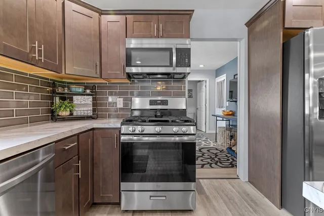 $268,900 | 2808 Sharon Street, Brutus, NY 13166