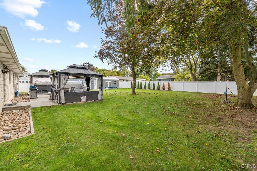 2808 Sharon Street Brutus, NY 13166 - Photo 5 of 41