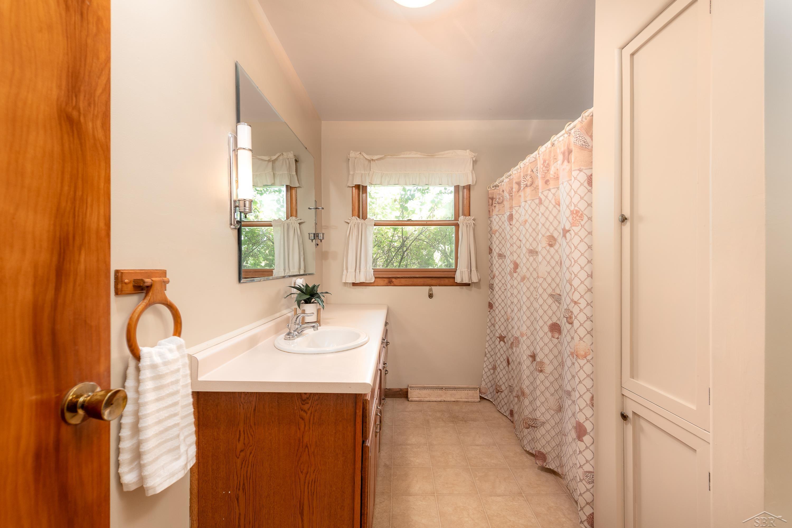 1440 North Iva Road Hemlock, MI 48626 - Photo 22 of 59 50217807-8ee62278-44d1-460d-b49f-7bdf3ec8b7e5.JPG