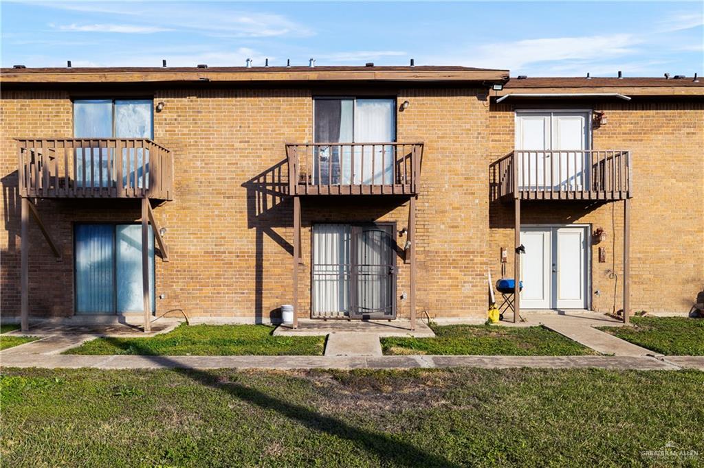2201 South Jackson Road, Unit 31E Pharr, TX 78577 - Photo 11 of 13