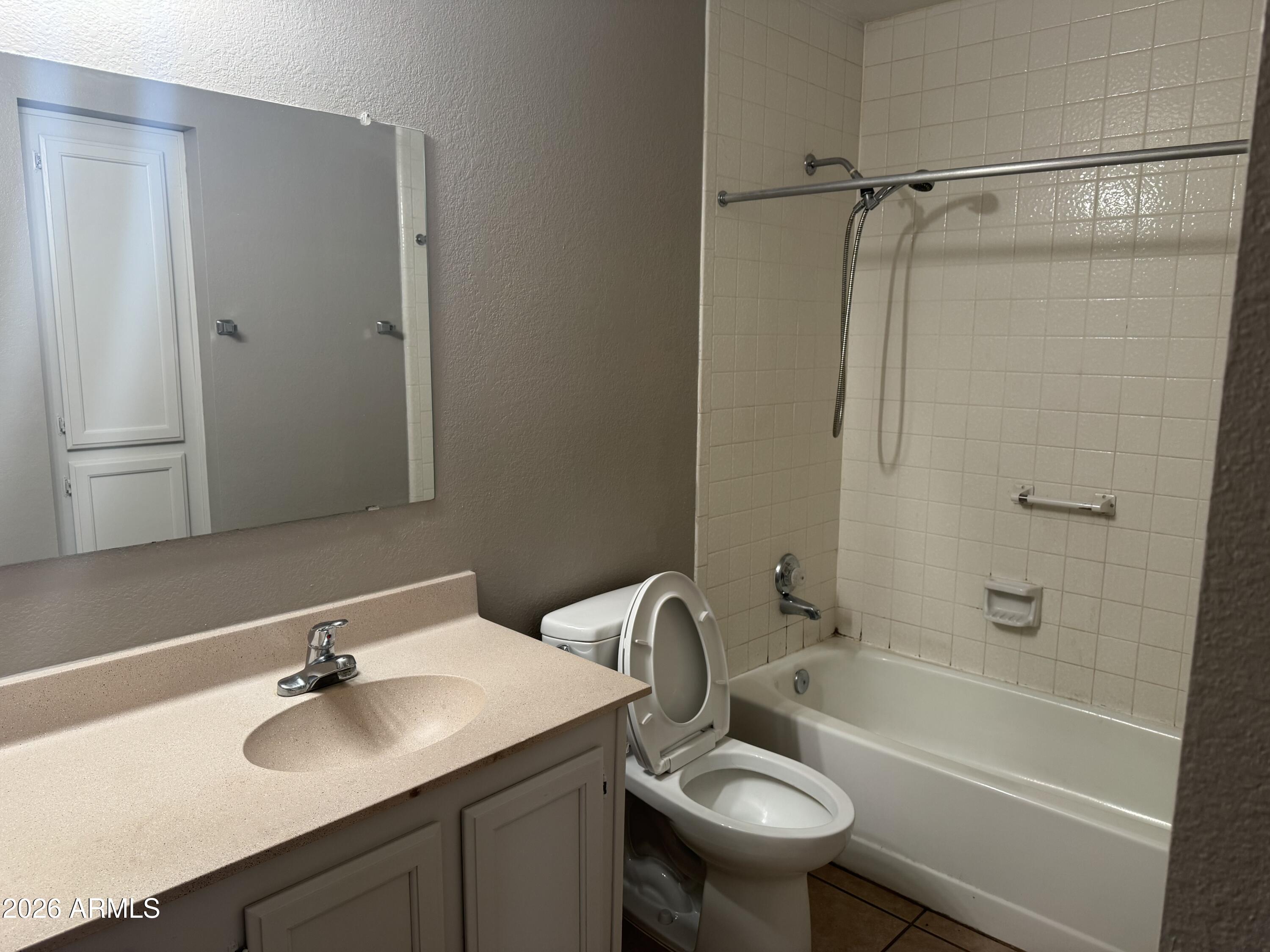 1310 South Pima, Unit 43 Mesa, AZ 85210 - Photo 5 of 10 bathroom
