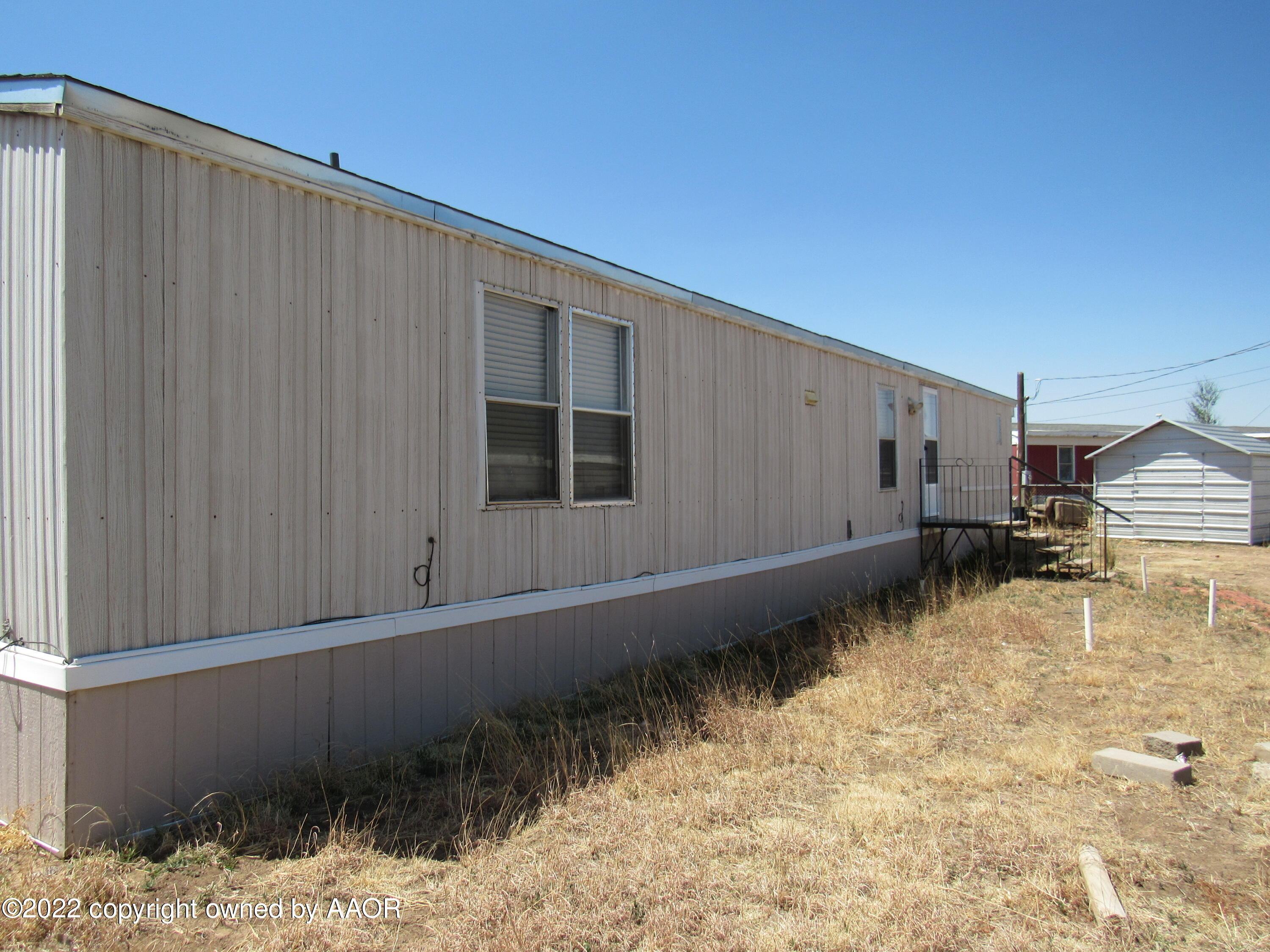 6709 Susie Road Amarillo, TX 79118 - Photo 16 of 17 Side View