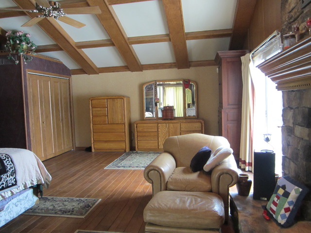 S369 Winfield Road Winfield, IL 60190 - Photo 8 of 25