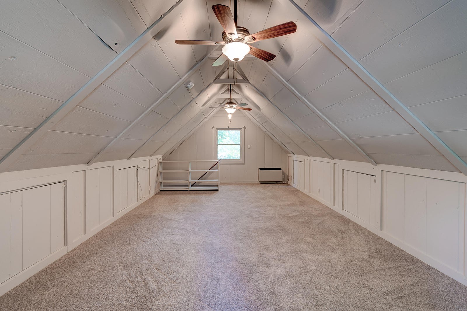 502 Rolling Creek Road Knoxville, TN 37934 - Photo 21 of 27 a view of a livingroom with a ceiling fan and window