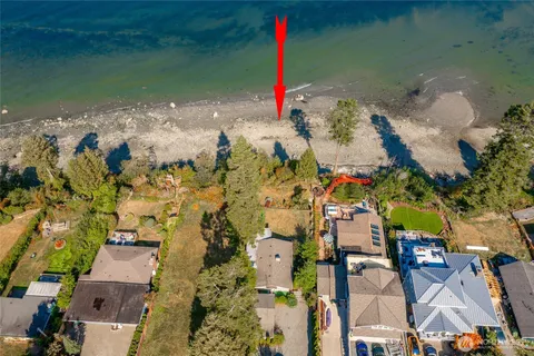 $925,000 | 6887 Holeman Avenue, Blaine, WA 98230