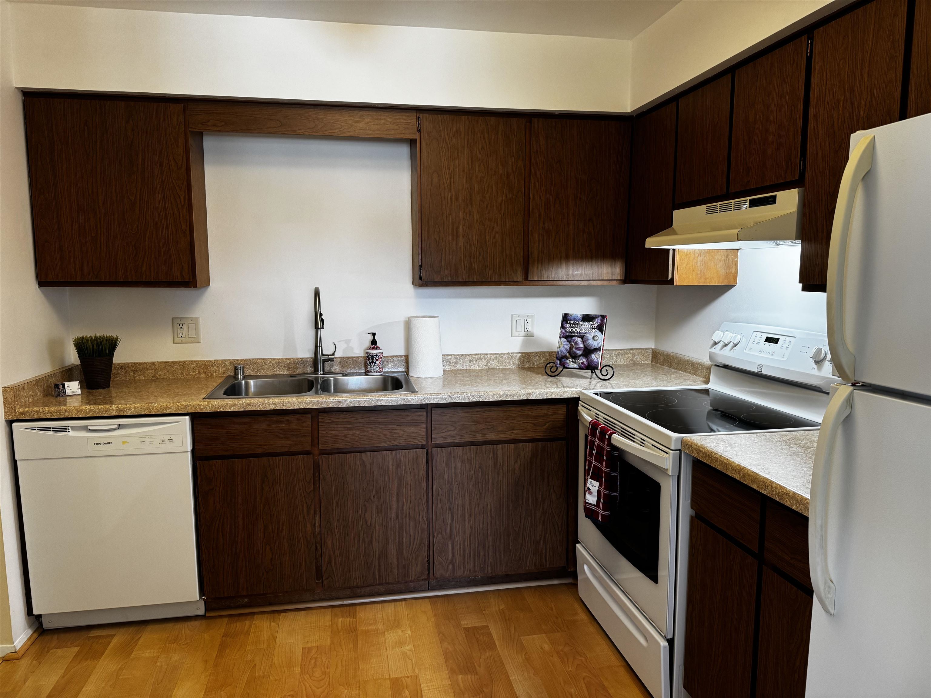 602 North Westfield Road, Unit D Madison, WI 53717 - Photo 7 of 20