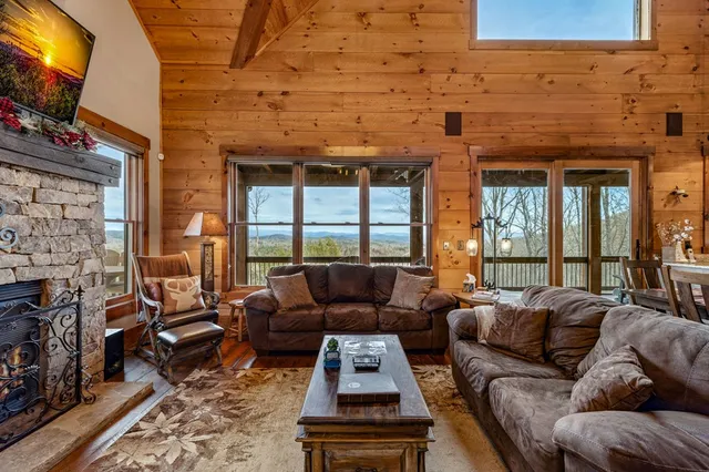 $1,489,000 | 287 Scouts Overlook Lane, Morganton, GA 30560