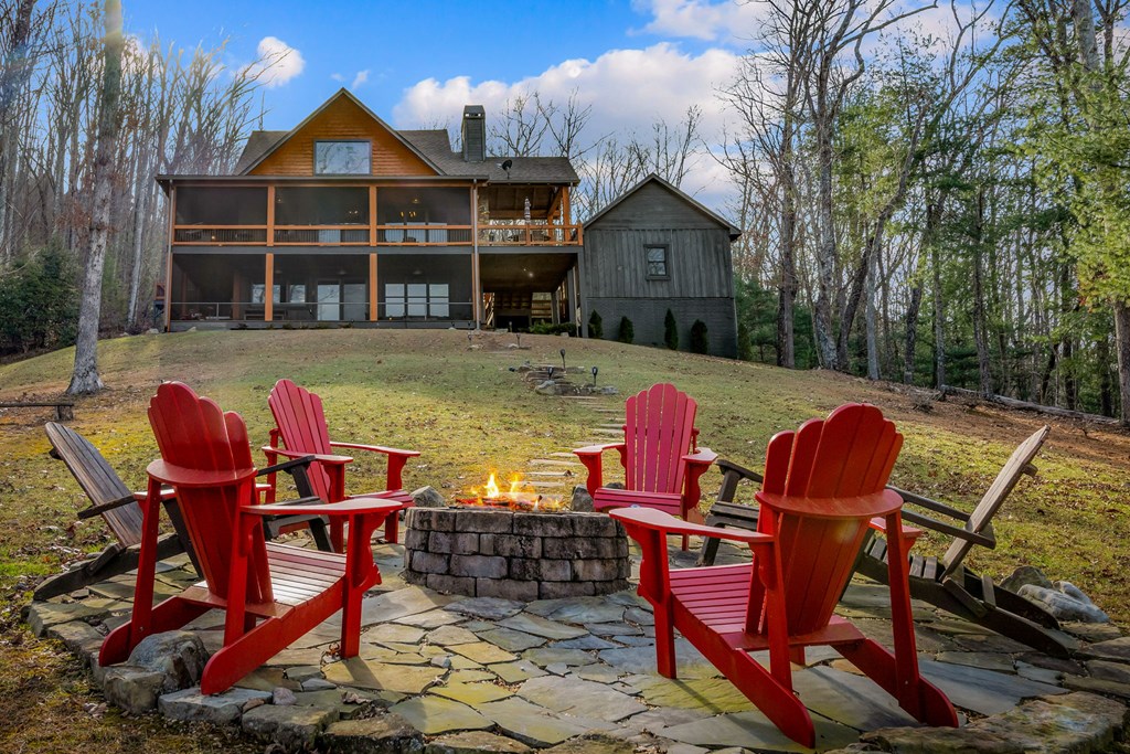 287 Scouts Overlook Lane Morganton, GA 30560 - Photo 4 of 84