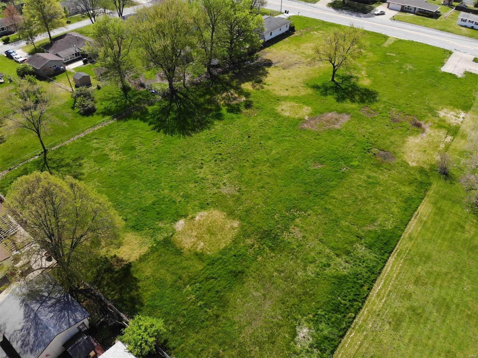 5271 Humbert Road Alton, IL 62002 - Photo 3 of 6