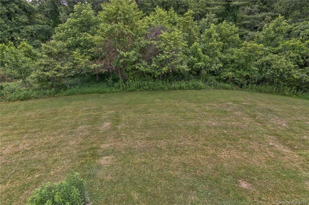 16 Hickory Nut Cove Road Fairview, NC 28730 - Photo 15 of 48 Gallery Image 15