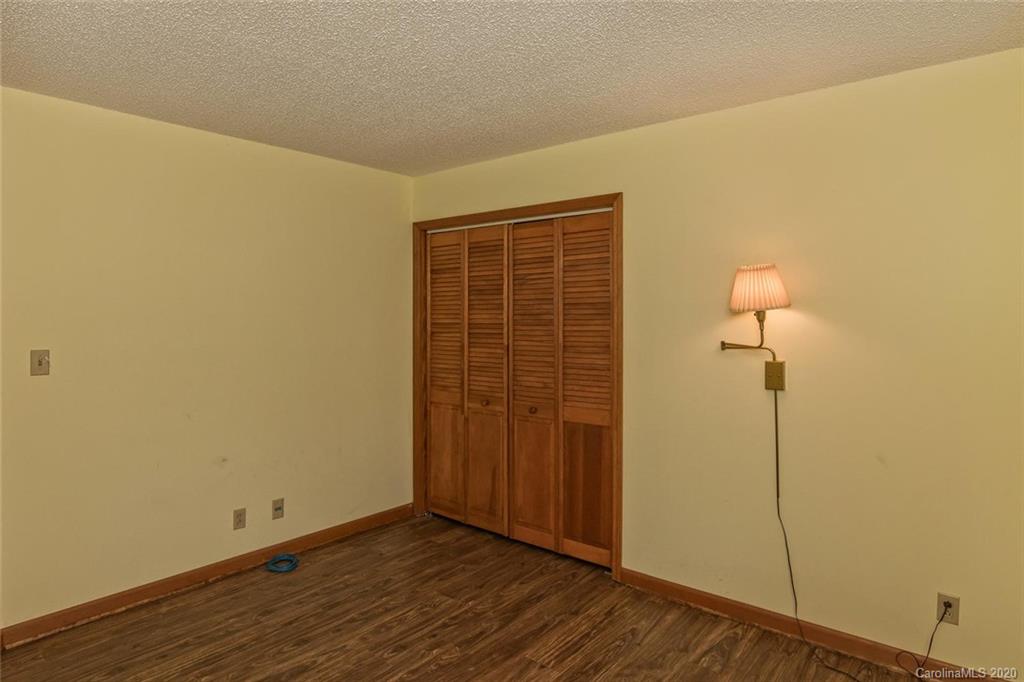 16 Hickory Nut Cove Road Fairview, NC 28730 - Photo 21 of 48 Gallery Image 21