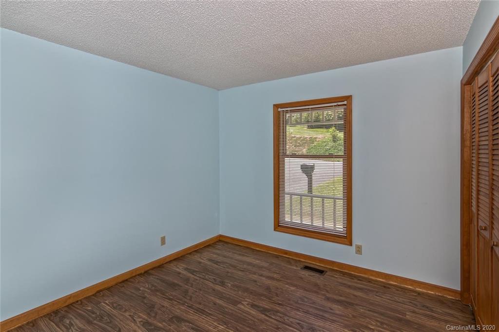 16 Hickory Nut Cove Road Fairview, NC 28730 - Photo 31 of 48 Gallery Image 31