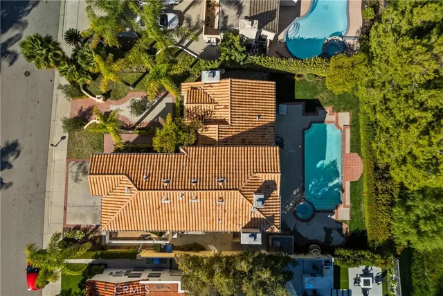 $8,800 | 3450 Malaga Court, Calabasas, CA 91302