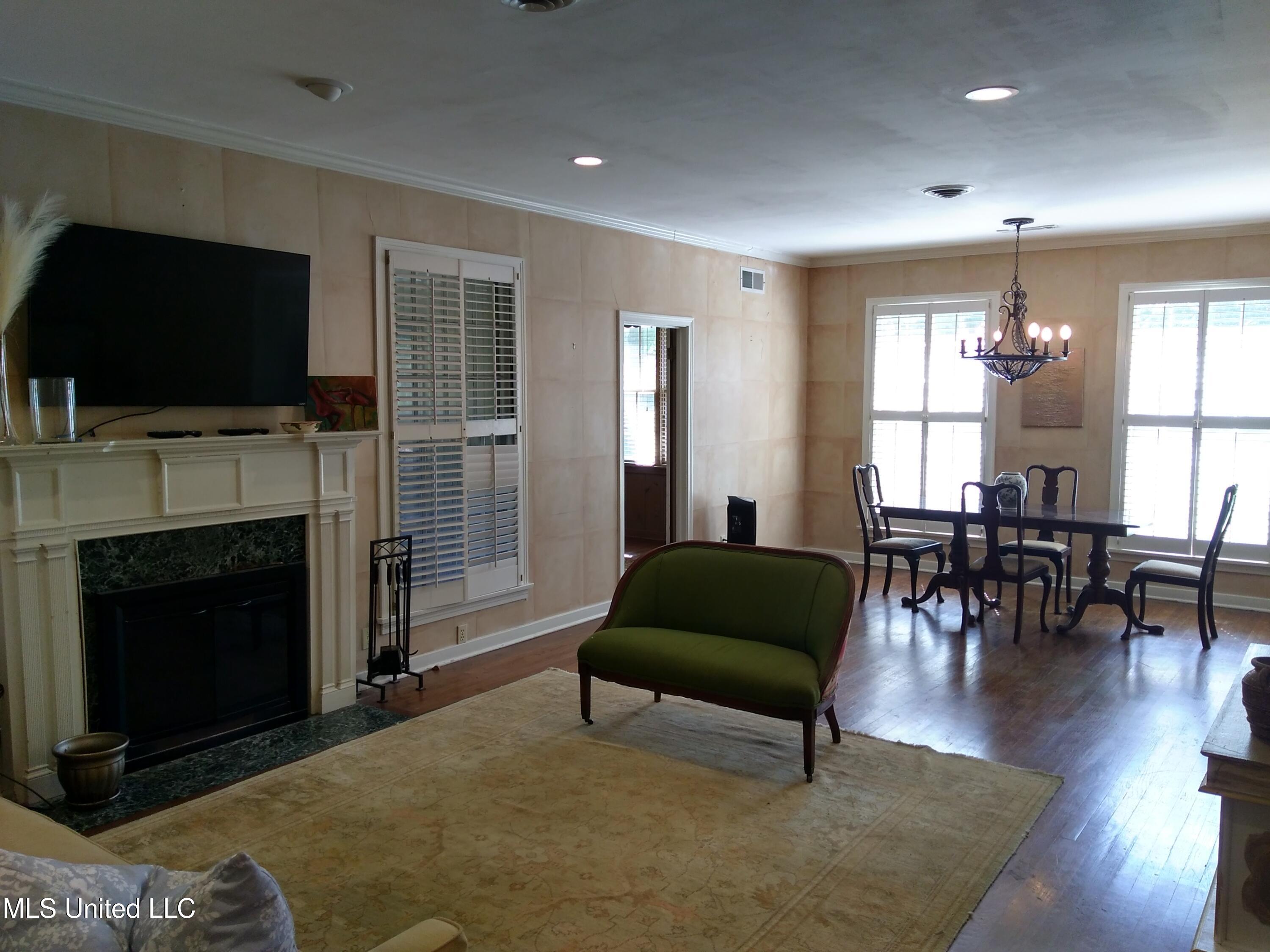 602 Magnolia Drive Indianola, MS 38751 - Photo 20 of 50 IMG_20250908_160105151_HDR