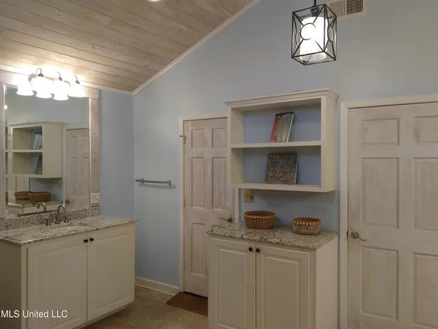 $280,000 | 602 Magnolia Drive, Indianola, MS 38751