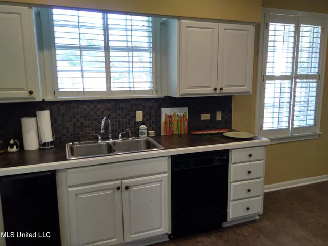 $280,000 | 602 Magnolia Drive, Indianola, MS 38751