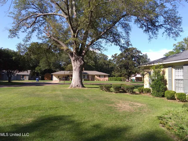 $280,000 | 602 Magnolia Drive, Indianola, MS 38751