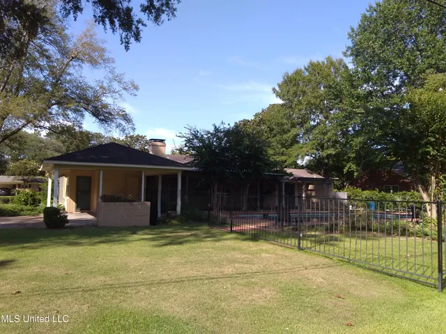 $280,000 | 602 Magnolia Drive, Indianola, MS 38751