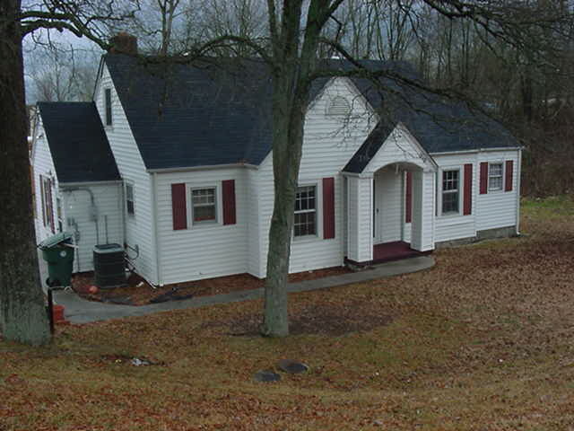 318 North Moore Road Chattanooga, TN 37411 - Photo 1 of 6 Primary Photo