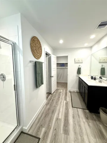 $2,500 | 12308 Greenwood Gate Drive, Houston, TX 77047