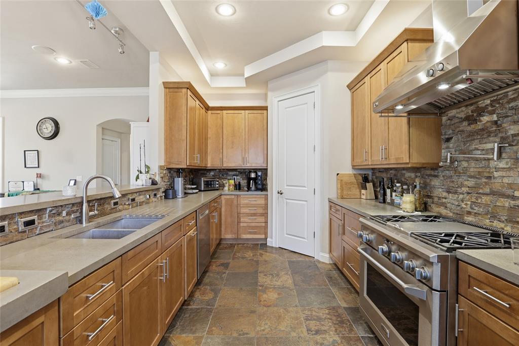 7443 Southwest 65th Place Gainesville, FL 32608 - Photo 11 of 81