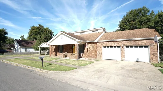 $319,900 | 802 Beckwith Avenue, Caruthersville, MO 63830