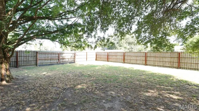 $319,900 | 802 Beckwith Avenue, Caruthersville, MO 63830