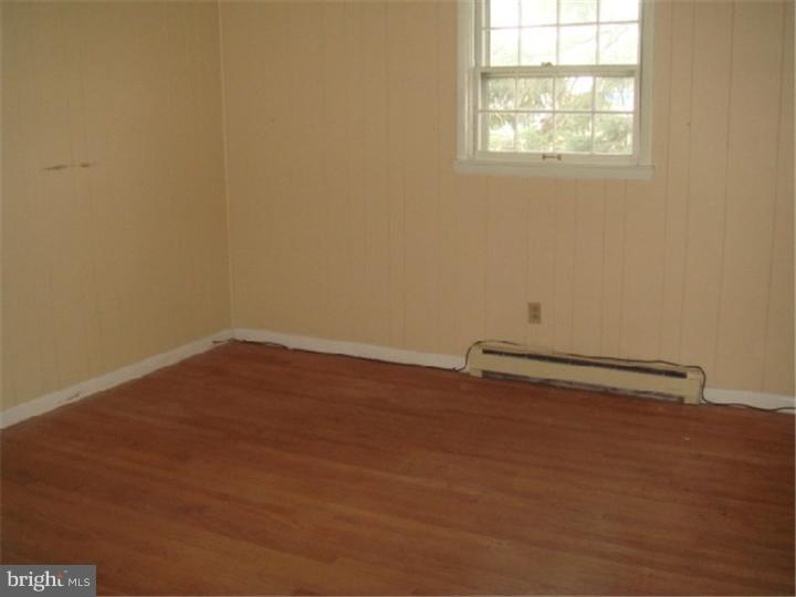 3025 Kutztown Road Reading, PA 19605 - Photo 6 of 8