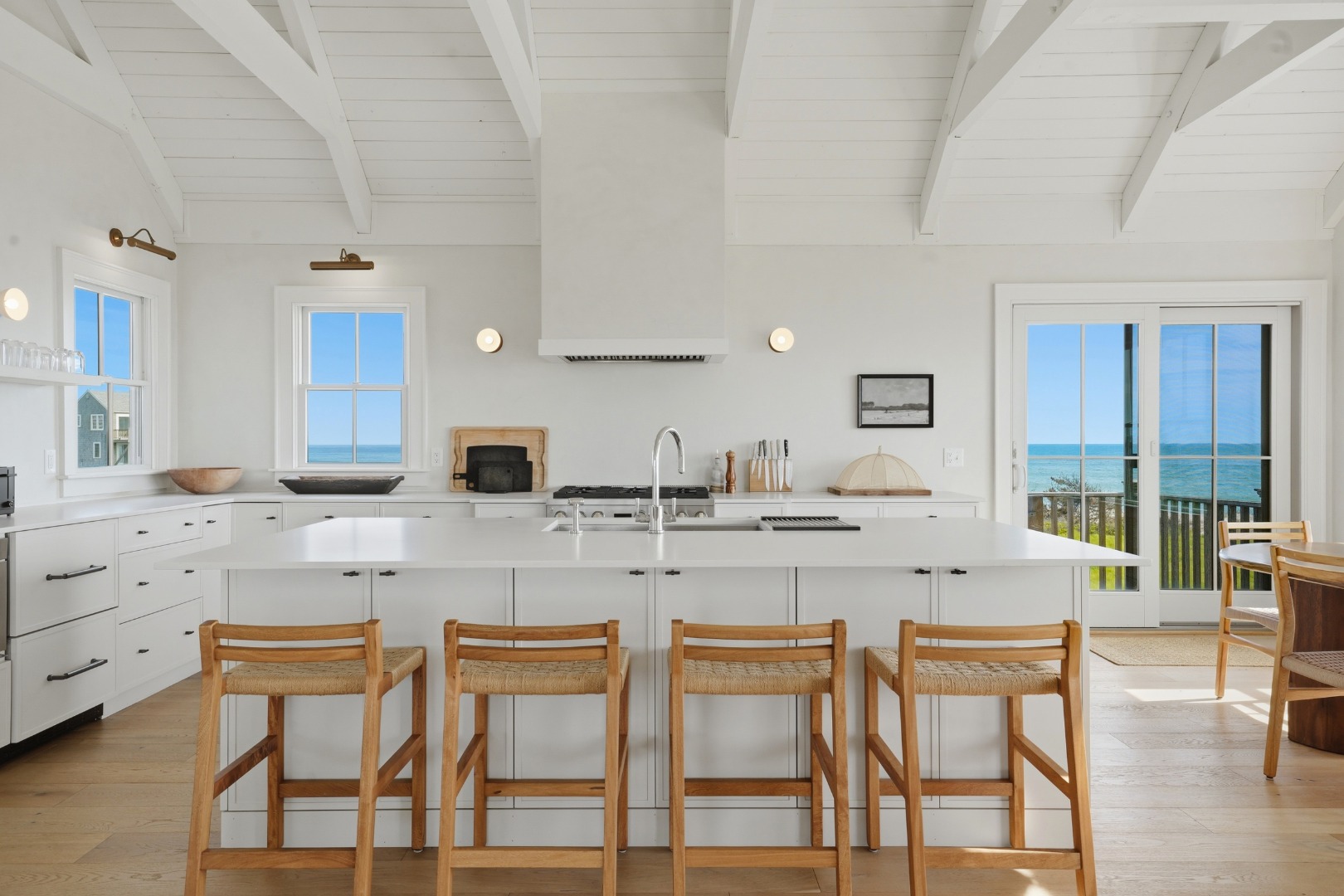 8 Sheep Pond Road Nantucket, MA 02554 - Photo 23 of 105