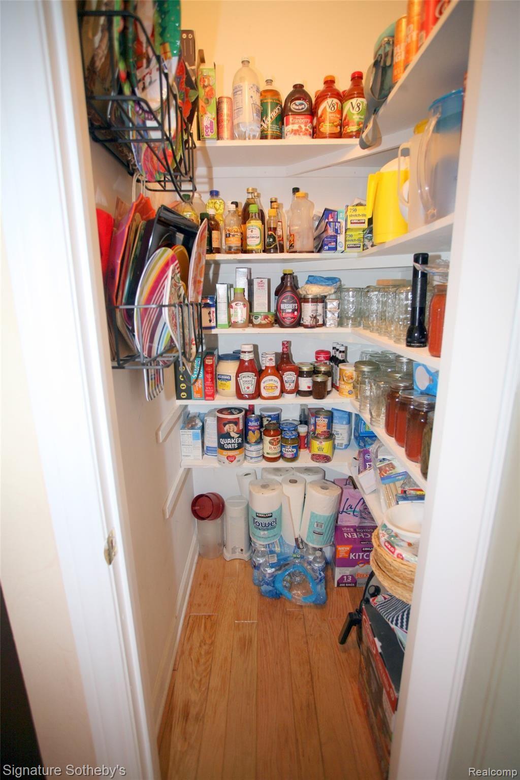 1720 Braidwood Road Memphis, MI 48041 - Photo 14 of 60 Good Storage