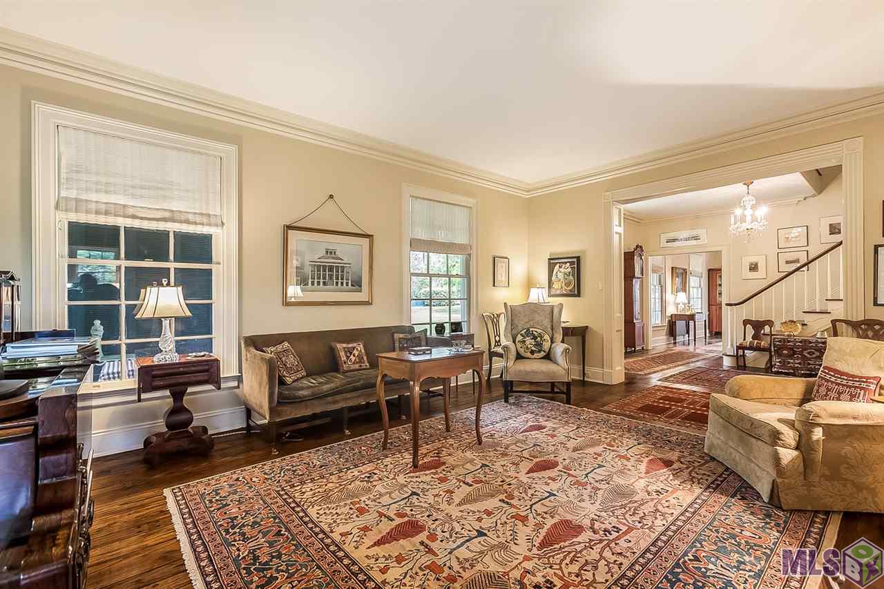 2933 Reymond Avenue Baton Rouge, LA 70808 - Photo 7 of 32 Living Room