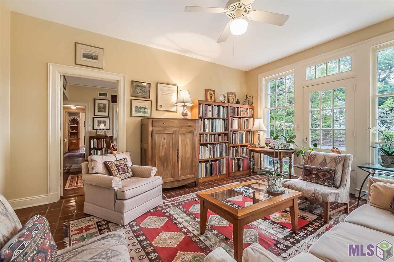 2933 Reymond Avenue Baton Rouge, LA 70808 - Photo 9 of 32 Sun Room