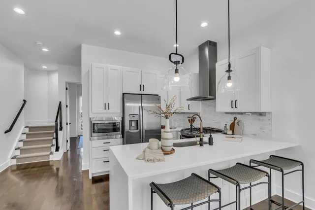 $675,000 | 721 Bradford Avenue, Nashville, TN 37204