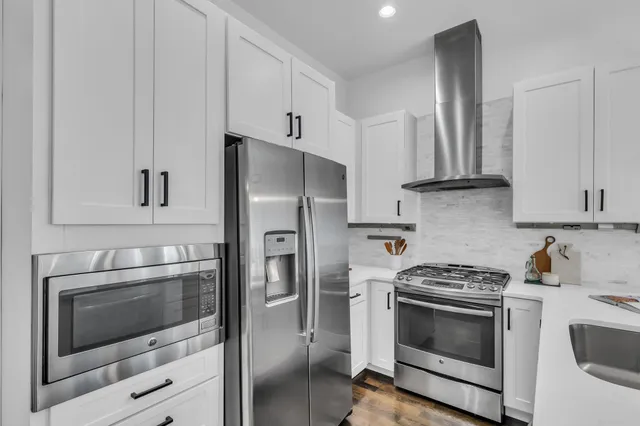 $700,000 | 721 Bradford Avenue, Nashville, TN 37204