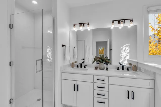 $700,000 | 721 Bradford Avenue, Nashville, TN 37204