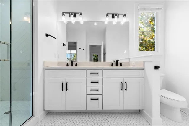 $675,000 | 721 Bradford Avenue, Nashville, TN 37204