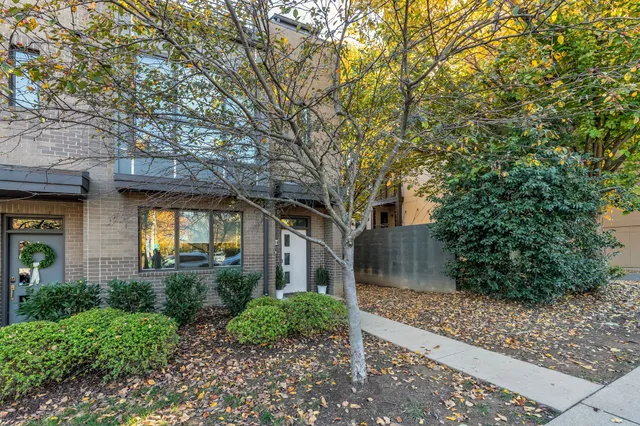 $675,000 | 721 Bradford Avenue, Nashville, TN 37204