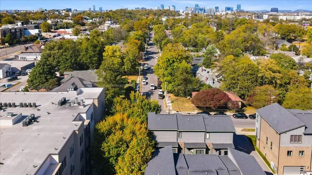 $675,000 | 721 Bradford Avenue, Nashville, TN 37204