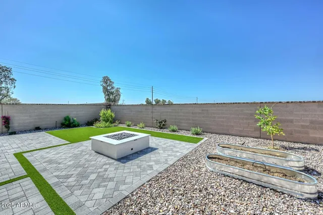 $4,200 | 17141 West Middlebury Street, Surprise, AZ 85388