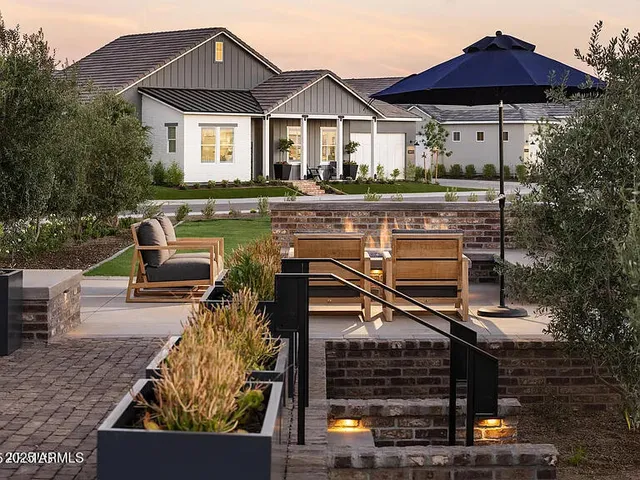 $4,200 | 17141 West Middlebury Street, Surprise, AZ 85388