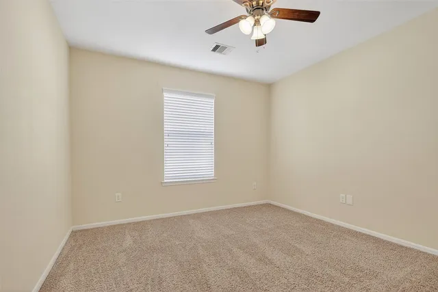 $215,000 | 6119 Shadow Isle Lane, Houston, TX 77084