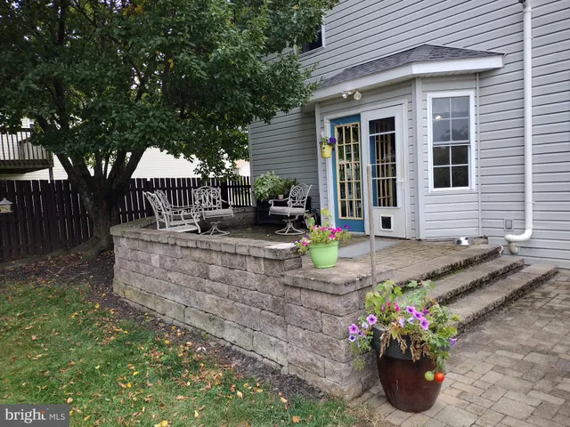 $379,900 | 1660 Wisteria Drive, Chambersburg, PA 17202