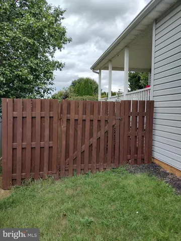 $379,900 | 1660 Wisteria Drive, Chambersburg, PA 17202